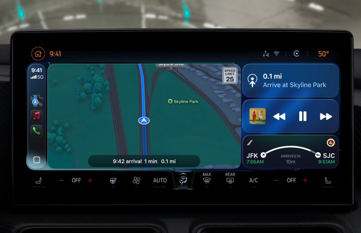 iOS 26 in CarPlay
